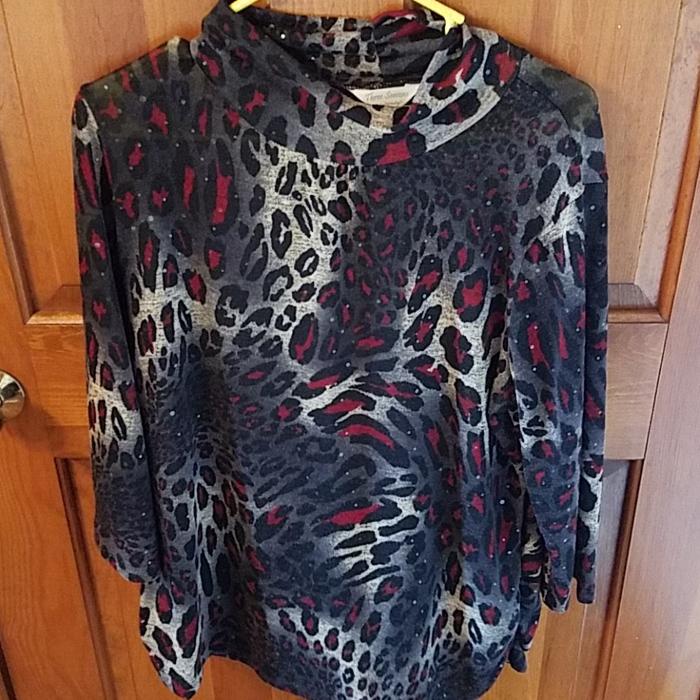Sequin leopard mock turtle
